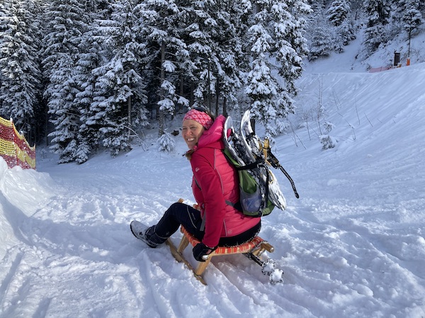 Guide Sabine auf dem Rodel